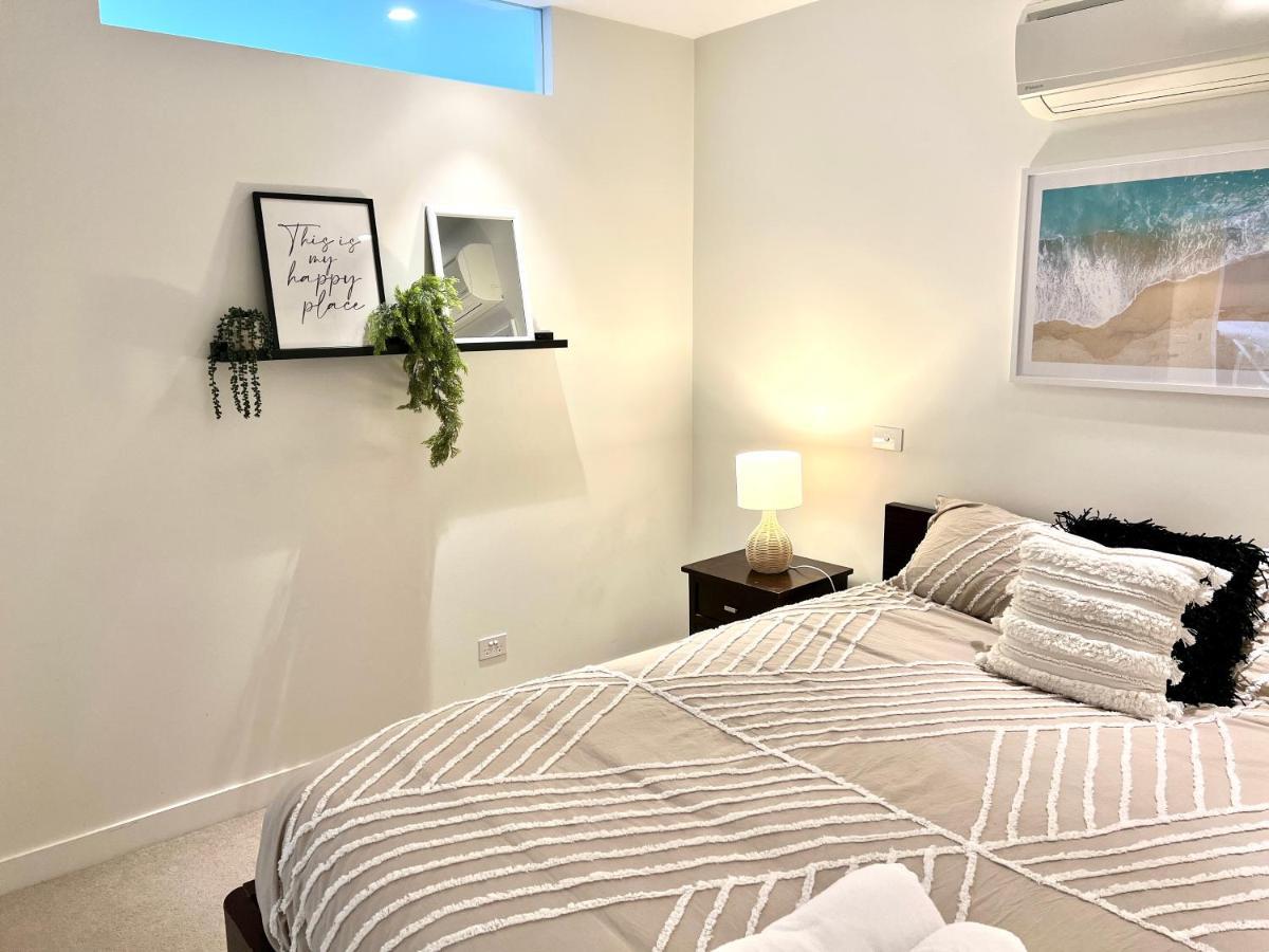 Readyset Apartments At Emerald Melbourne Dış mekan fotoğraf